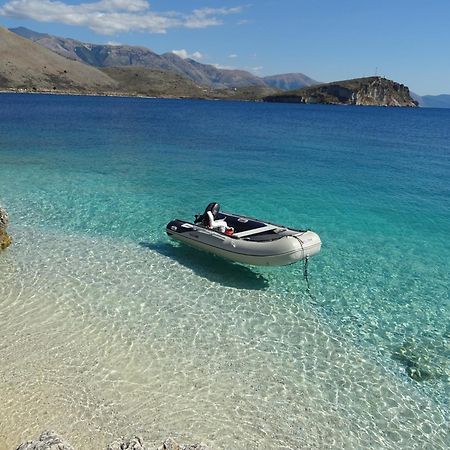 Ionian View Apartment Химар Екстериор снимка
